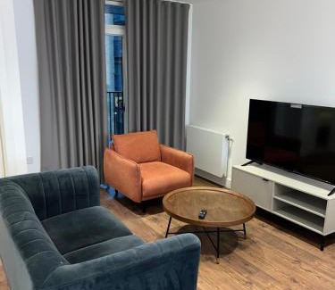 Gascoigne Apartment | Unique Homes