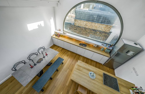 Islington House | Unique Light-Filled Three-Bedroom Mews House