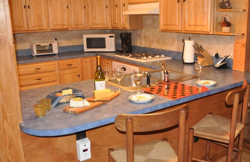 Tellico Plains Cabin | Unique Mountain Cabin on Coker Creek - Hot Tub, HDTV, AC, WiFi