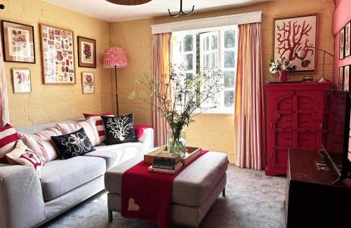 Wrinehill House | Unique Old Bakery Retreat