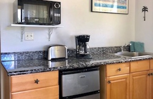 Lanikai Apartment | Unique Relaxing Suite at Lanikai Beach, Legal Vacation Rental