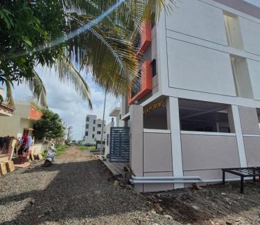 Akalkot House | Unique Residency