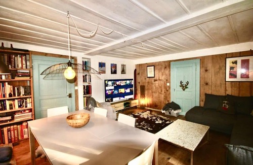 Les Houches Ski Chalet | Unique Savoyard 4 bed Chalet farmhouse sleeps 8-10