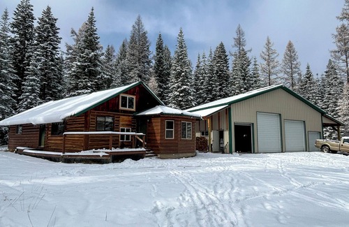 Joseph Cabin | Unique Secluded Cabin Getaway