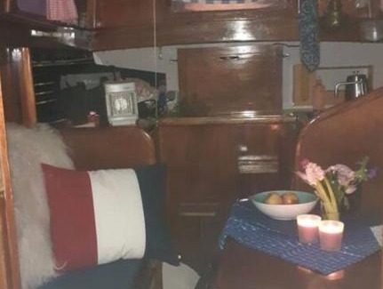 Vlissingen Boat Rental | Unique stay by the Sea