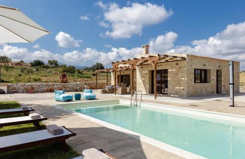 Melidoni Villa | Unique, stonebuilt, rural villas with private pools!