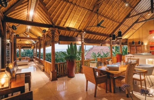 Bukit Villa | Unique tropical high class Oasis-Cook Driver Staff
