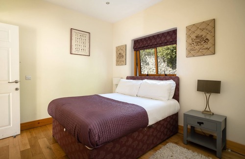 Kirkhill Cabin | Uniquely modern designer five bedroom Lodge in the Highlands