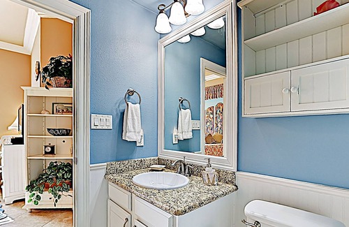 South Padre Island Condo | Unit 1105: Gulf-Side Penthouse with Free WiFi, Balcony, & Panoramic Views