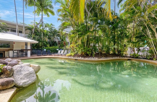 Port Douglas Apartment | Unit 18 @ Palm Villas