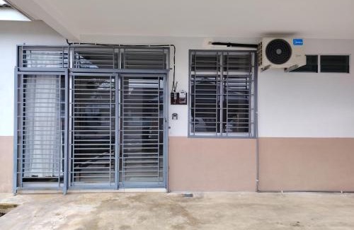 Kuala Lipis House | Unit 2 Islam Taqwa Homestay