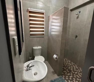 Bezuidenhout Valley Apartment | Unit 24, 163 on Bez
