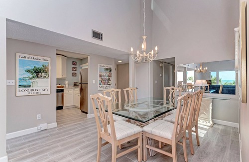 Longboat Key Condo | Unit #320 Sand Cay Beach Resort Gulf Front