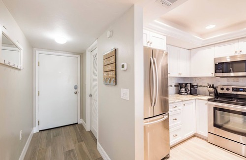 Siesta Key Condo | Unit 347-2 Bedroom 2 Bathroom Bay Side Standard Condominium