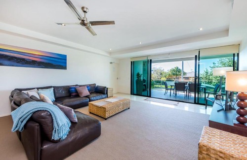 Peregian Beach Apartment | Unit 5 Peregian On The Beach