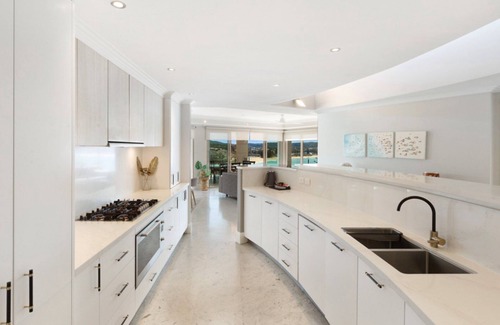 Terrigal Apartment | Unit 52 - 4 Bed Platinum Ocean View