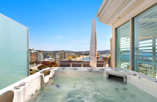 Terrigal Apartment | Unit 52 - 4 Bed Platinum Ocean View
