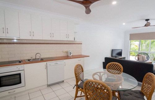 Arcadia Apartment | Unit 7 Beachcomber, Arcadia
