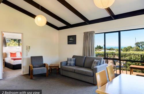 Kaiteriteri House | Unit 8 Kaiteri Apartments and Holiday Homes