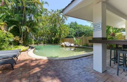 Port Douglas Apartment | Unit 8 @ Palm Villas
