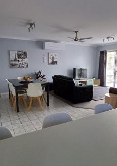 Lakes Entrance Apartment | Unit 9 Bellevue