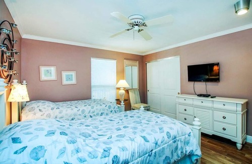 Sanibel Condo | Unit #9 In Building #2 Downstairs