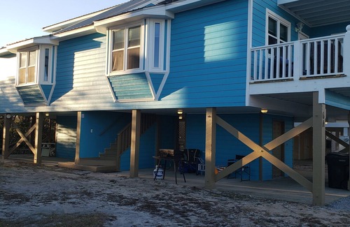 Fort Morgan Cottage | Unit A - 3 bedroom 2 bath unit with gulf and pool view.