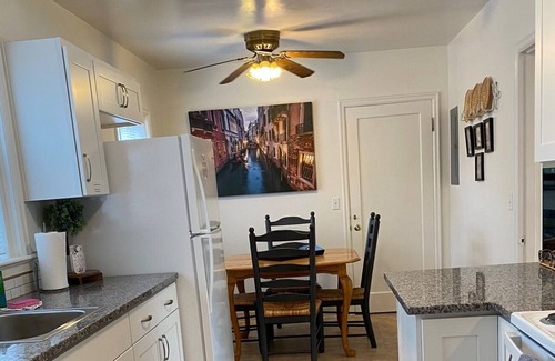 West Salem Apartment | Unit B at the Manor House, month to month