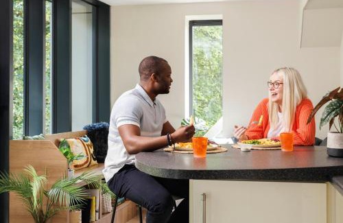 Tollcross Apartment | Unite Students - Chalmers Street - The Meadows