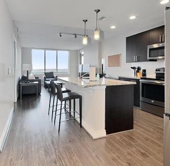 Reston House | United at Harrison at Reston Town Center 1 Bedroom