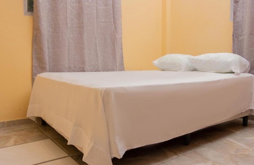 Canefield Apartment | Universal apartments three bedroom