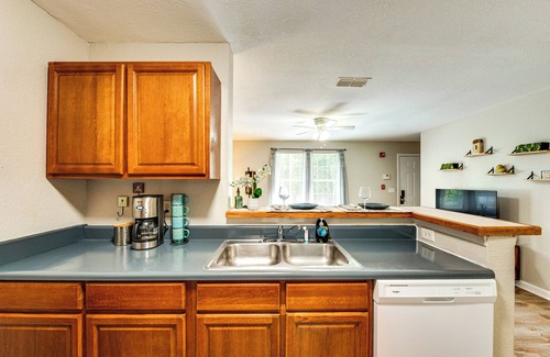 Griffin Heights House | Universities, Parks & More: Getaway in Tallahassee