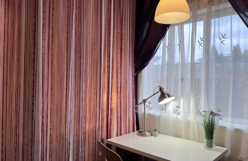 Saanich East House | University Cabana Inn