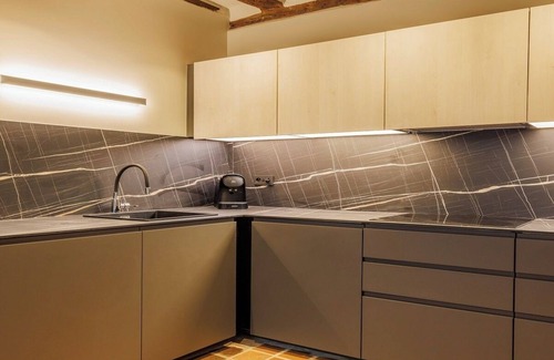 Arsenal Apartment | University Special! Mobility Lease: Rue Des Lions Saint-Paul