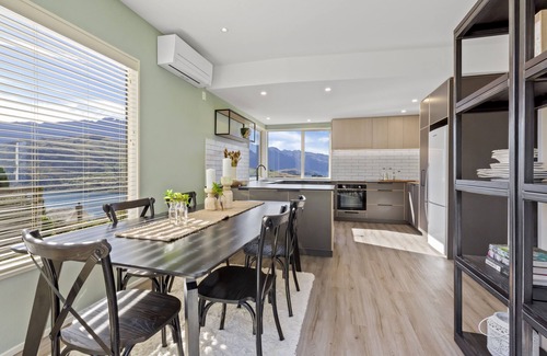 Queenstown House | Unmatched Panoramic Lake, Mountain & Garden Views