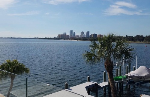 St. Petersburg - Clearwater House | Unmatched Waterfront Contemporary home with Unbelievable Views.