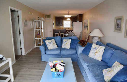 North Carolina Coast Condo | Unobstructed Ocean View!