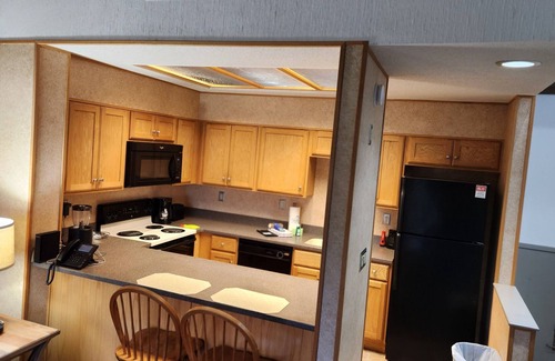 Lake Lure House | Unplug & Unwind in this beautiful 2BDR townhome @ Rumbling Bald in Lake Lure