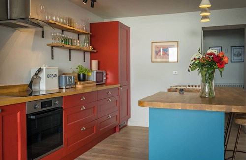 Ventnor House | Unrivalled Sea View - Brand New