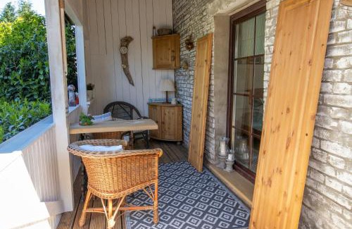Kroeslin Apartment | Uns Schuen