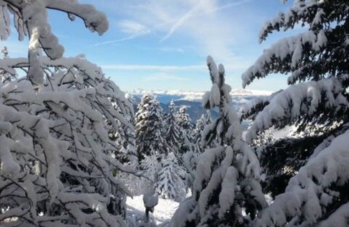 Chamrousse Ski Chalet | Unusual chalet, 2 ppl, terrace with mountain view.