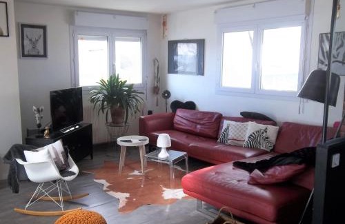 Saint-Brieuc House | Unusual duplex with garden