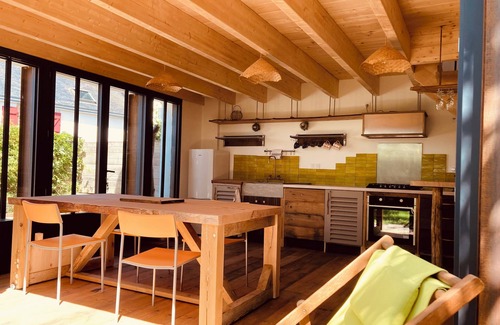 Sene House | Unusual studio-loft with garden, terrace, close to beaches and coastal paths