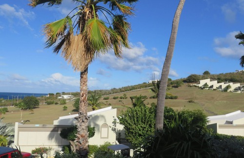 Cotton Valley Shores Villa | Unwind at updated “VILLA SERENITY”, panoramic views, quiet beach