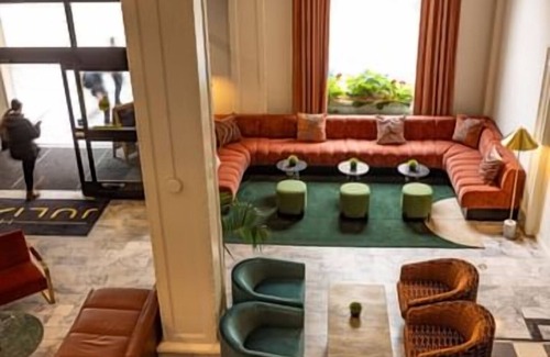 Theater District House | Unwind in Style at Your Boutique SF Room Near Attractions