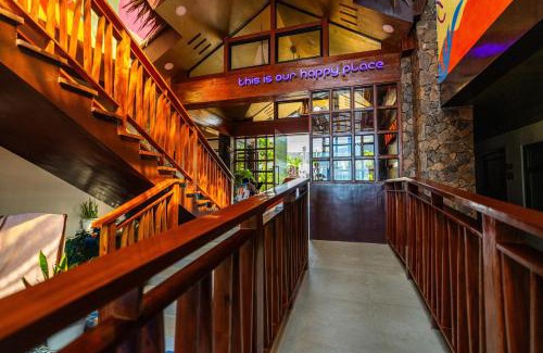 Mambajao Hotel | UNWND Boutique Hotel Camiguin