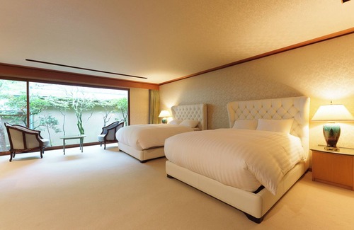 Unzen House | UNZEN HANZUIRYO