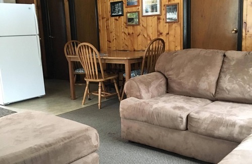 Athelstane Cabin | Up North Cabin Retreat - Rivers, Lakes, ATV/Snowmobile Trails Await Your Arrival