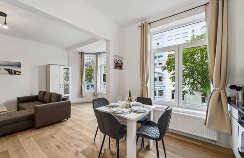 Innenhafen Apartment | Up to 4 people close to the center