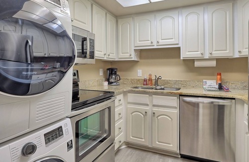 South Beach Condo | UPDATED 1BR VILLA IN SEA PINES, STEPS FROM BEACH & SOUTH BEACH MARINA